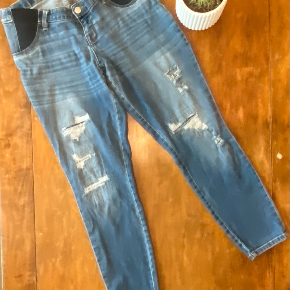 Liz Lange Maternity Skinny Jeans Medium Distressed Blue Over Belly